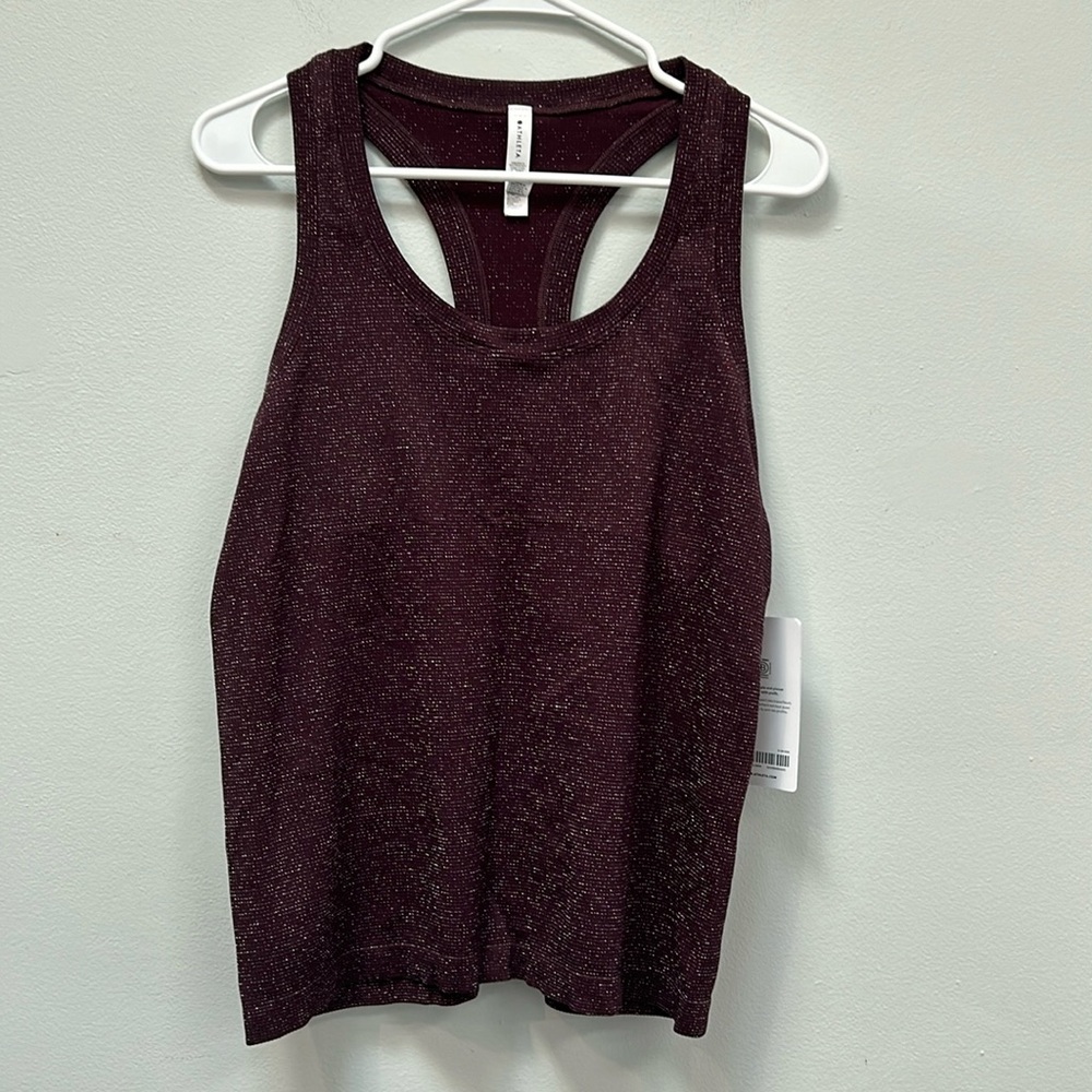 Athleta tank top tags still on